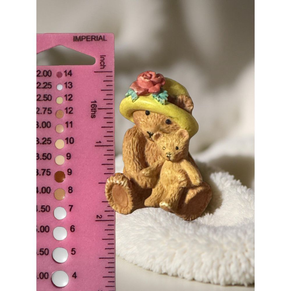 1980s‎ Teddy Mama Baby Bear Brooch with Rose Hat - Picture 2 of 4